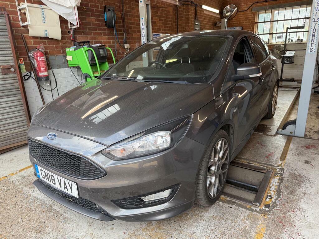Ford Focus 1.5T Ecoboost St-line Euro 6 S S GN18VAY Grey #2