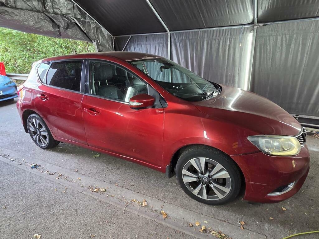 Nissan Pulsar 1.2 Dig-t Tekna Euro 5 S S Red