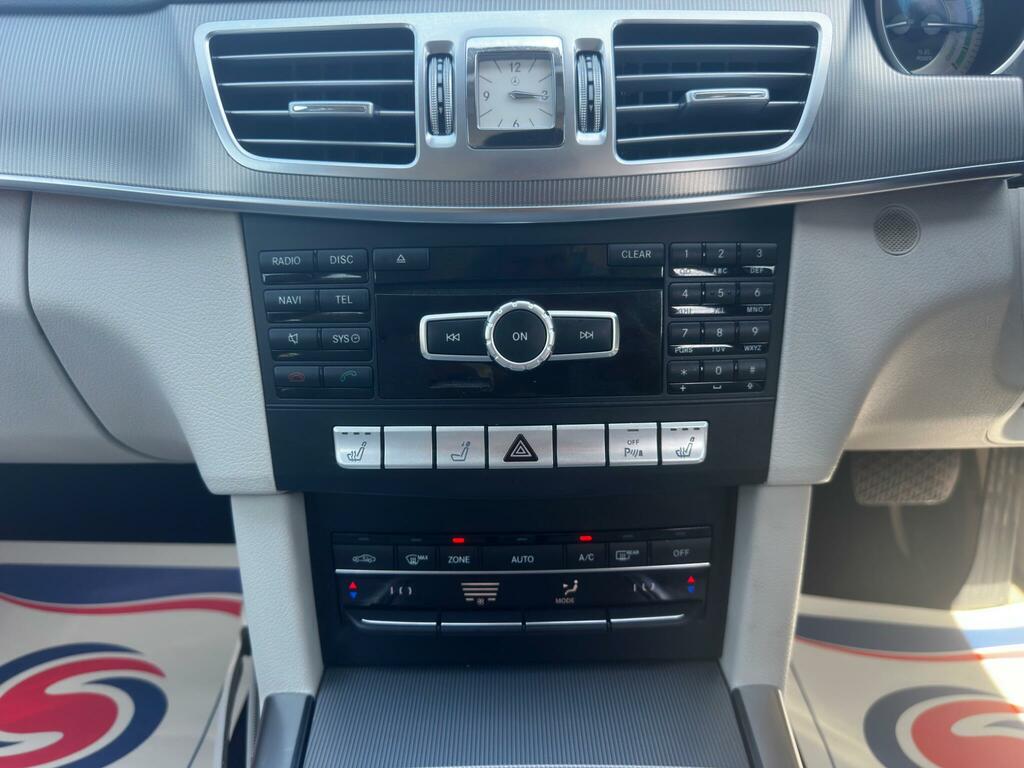 Mercedes-Benz E Class 2.1 Cdi Amg Sport Cabriolet G-tronic Euro 5 Ss White #34