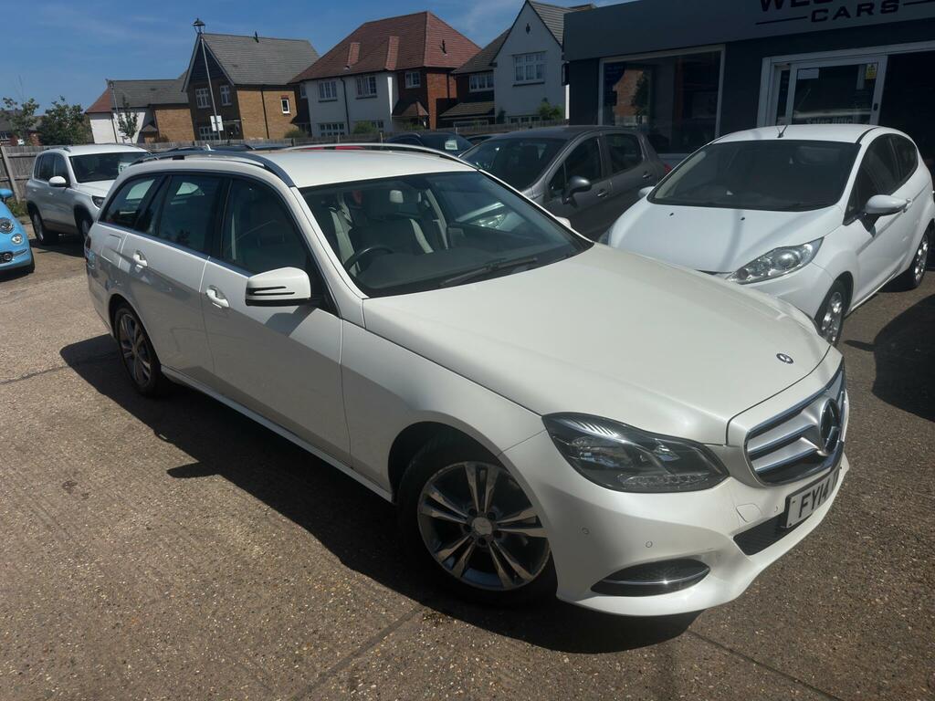 Mercedes-Benz E Class Se White #5