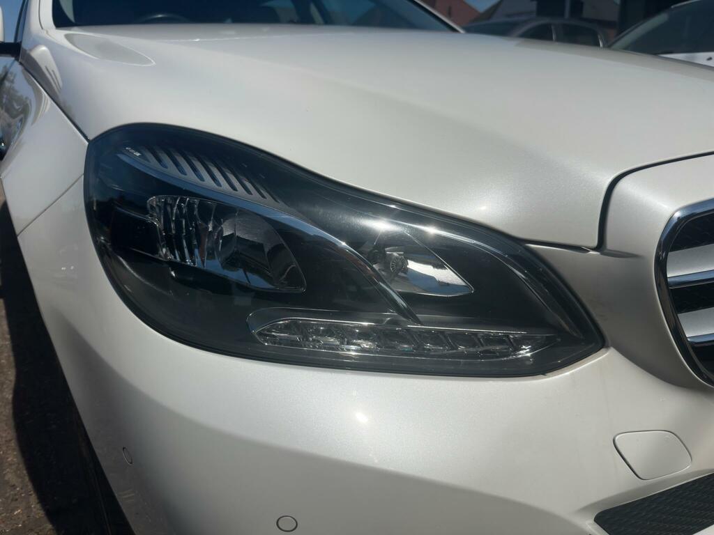 Mercedes-Benz E Class 2.1 Cdi Amg Sport Cabriolet G-tronic Euro 5 Ss White #64