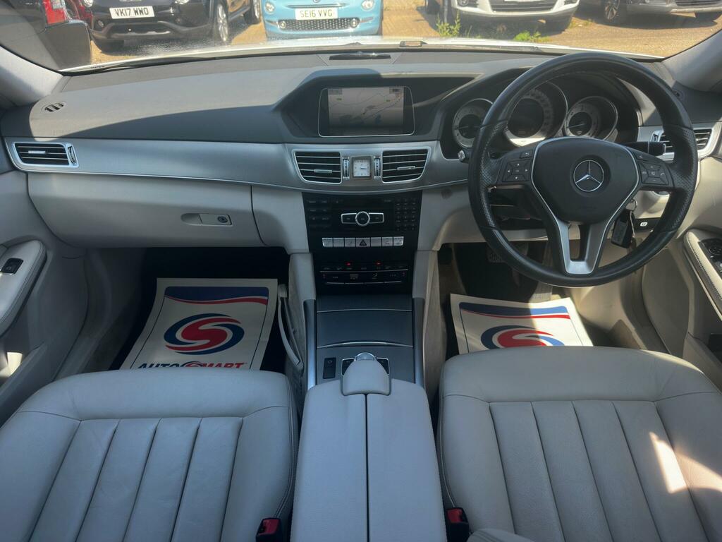 Mercedes-Benz E Class 2.1 Cdi Amg Sport Cabriolet G-tronic Euro 5 Ss White #13