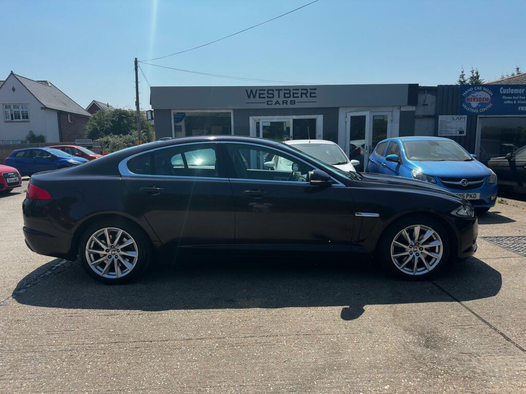 Jaguar XF  Silver #10