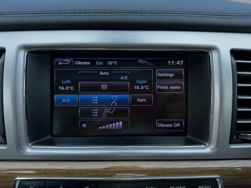 Jaguar XF  Silver #44