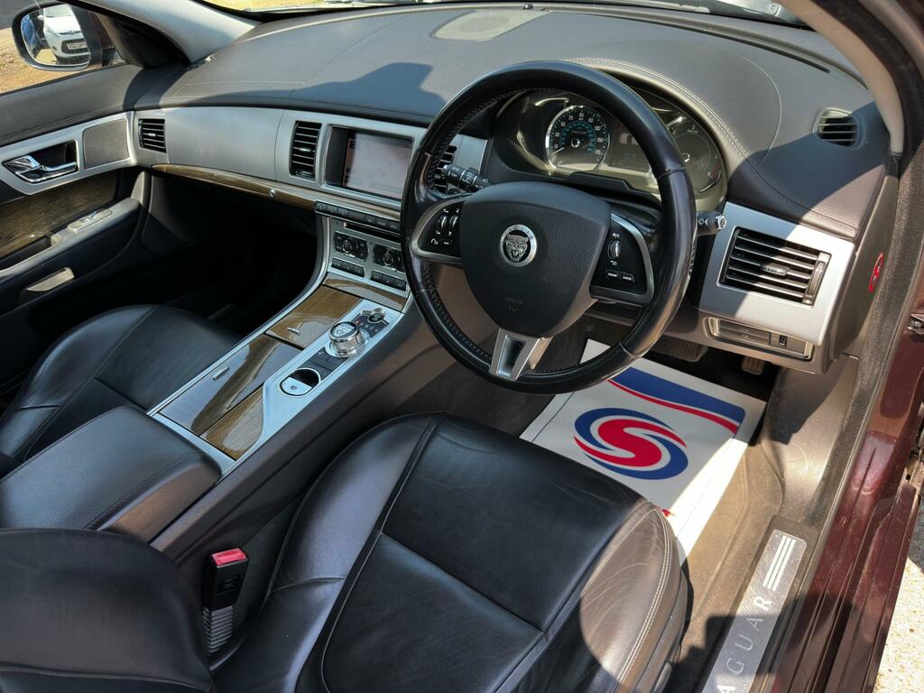 Jaguar XF  Silver #12