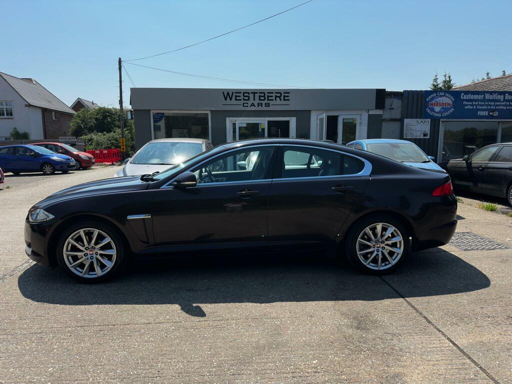 Jaguar XF  Silver #7