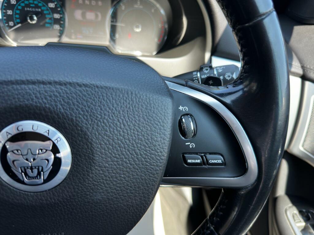 Jaguar XF  Silver #26
