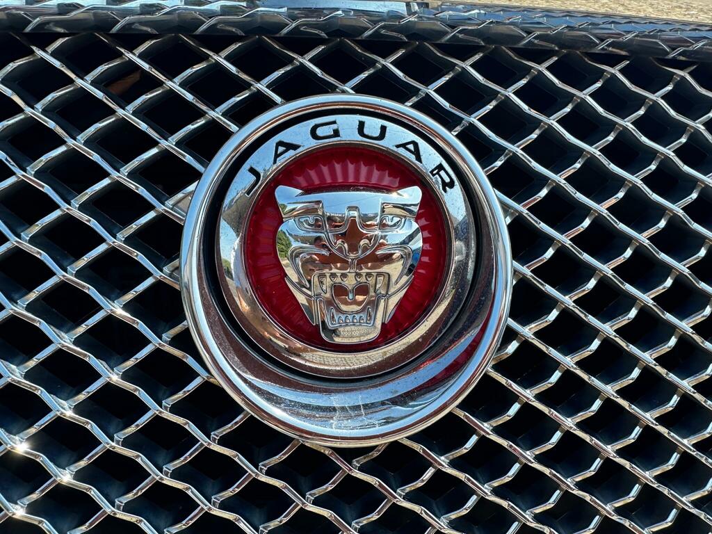 Jaguar XF  Silver #51