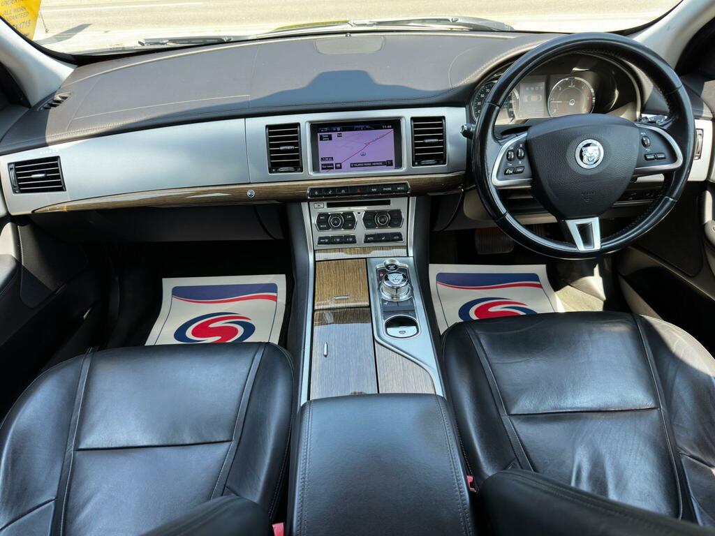 Jaguar XF  Silver #13