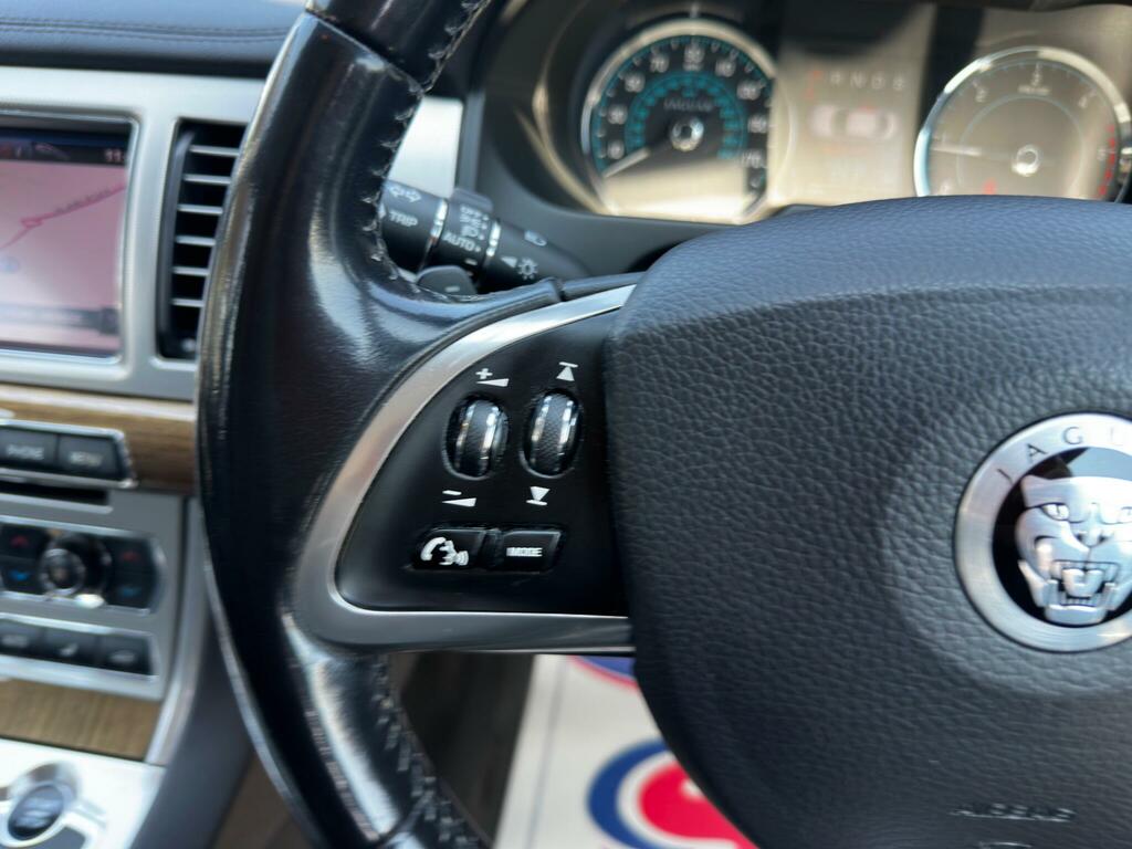 Jaguar XF  Silver #25