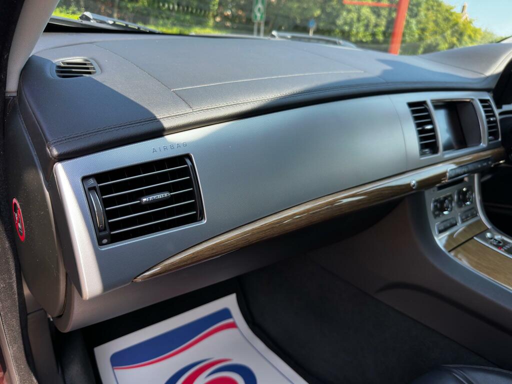 Jaguar XF  Silver #55