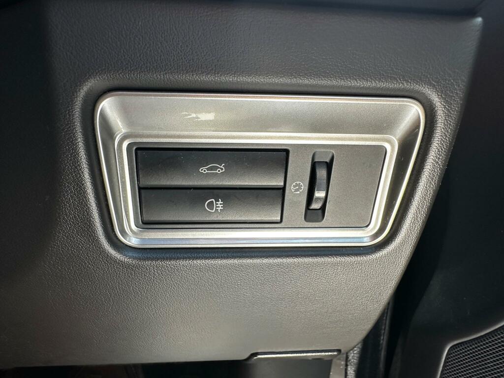 Jaguar XF  Silver #27