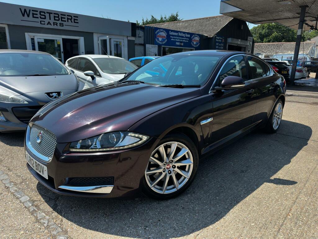 Jaguar XF Premium Luxury Red #3