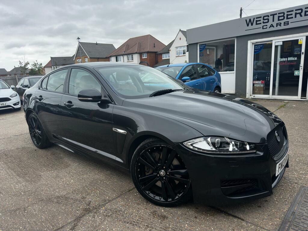 Jaguar XF Premium Luxury Grey