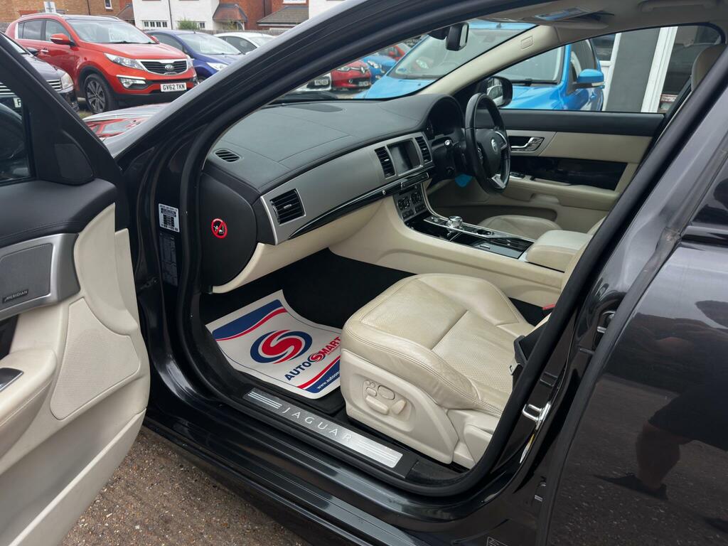 Jaguar XF  Grey #45