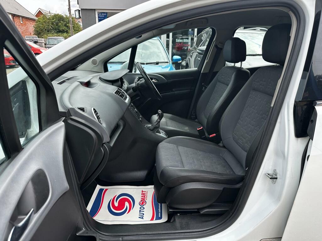 Vauxhall Meriva 1.4L Tech Line 99 Bhp Grey #35