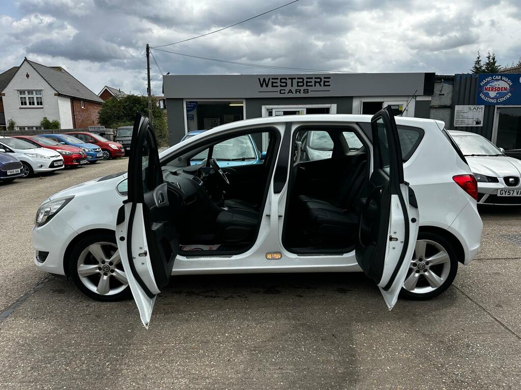 Vauxhall Meriva Tech Line White #4