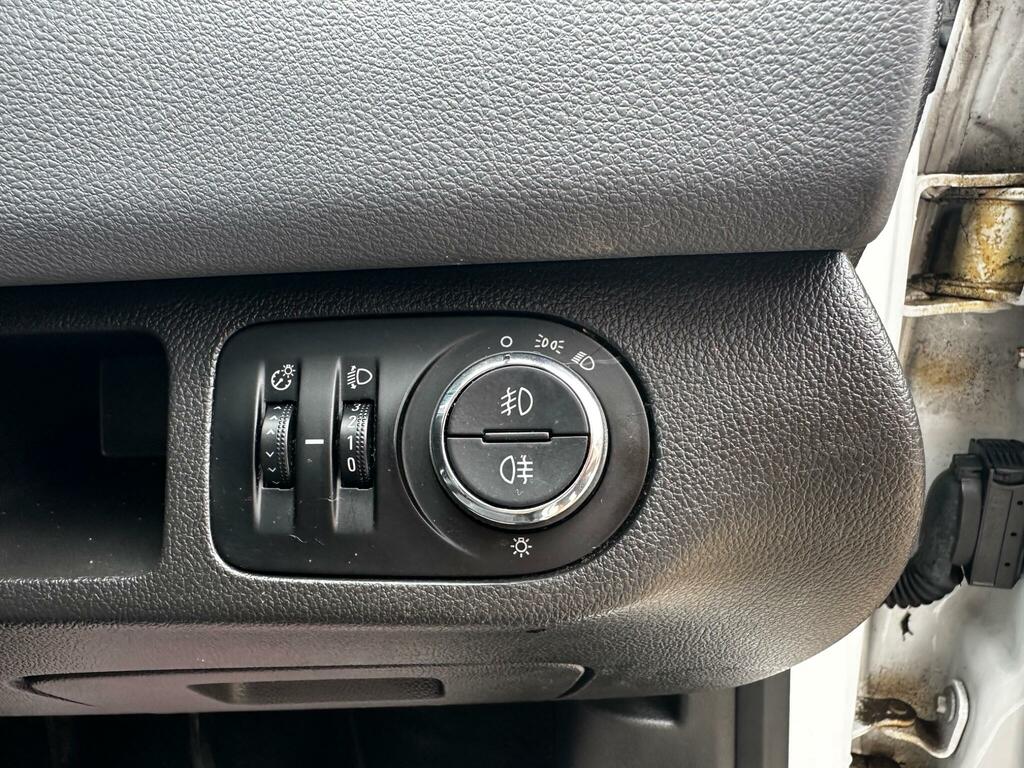 Vauxhall Meriva 1.4L Tech Line 99 Bhp Grey #25