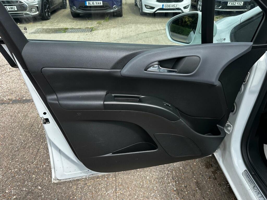 Vauxhall Meriva 1.4L Tech Line 99 Bhp Grey #27