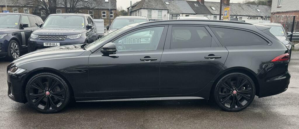 Jaguar XF 2.0 D200 Mhev R-dynamic Hse Black Sportbrake D AU21FDE Black #2