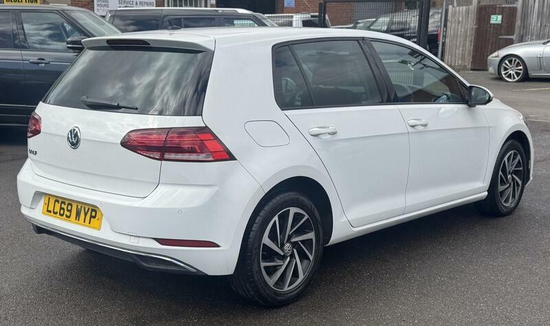 Volkswagen Golf 1.6 Tdi Match Edition Euro 6 Ss LC69WYP White #5