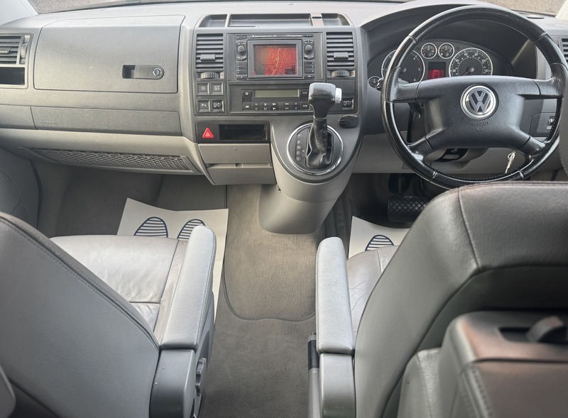 Volkswagen Caravelle 2.5 Tdi Pure Drive Executive Tiptronic Euro 4 Grey #29