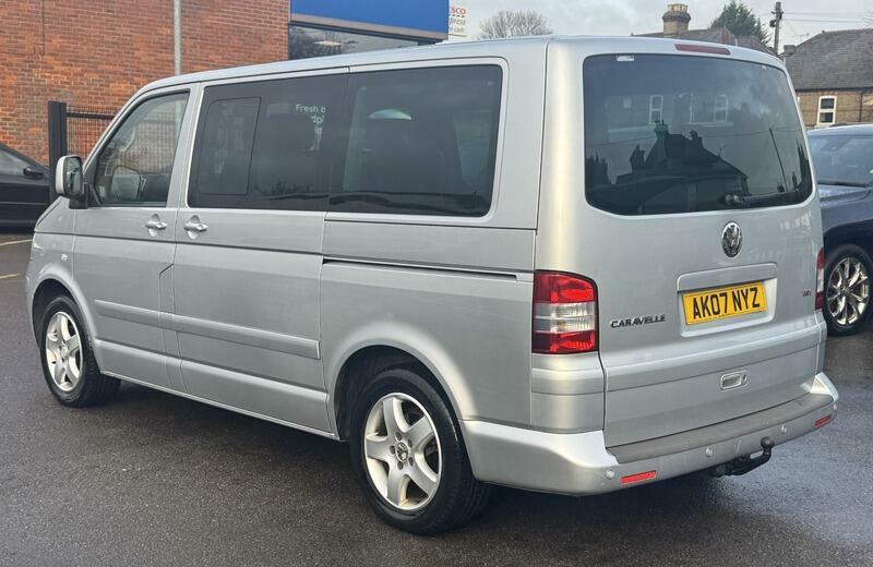 Volkswagen Caravelle 2.5 Tdi Pure Drive Executive Tiptronic Euro 4 Silver #3