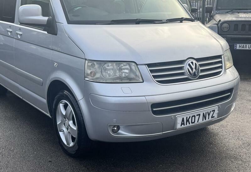 Volkswagen Caravelle Beige #9