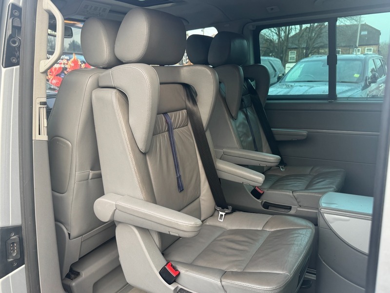 Volkswagen Caravelle 2.5 Tdi Pure Drive Executive Tiptronic Euro 4 Grey #40