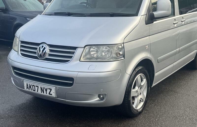 Volkswagen Caravelle Beige #10