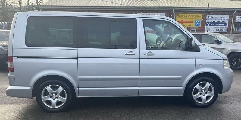 Volkswagen Caravelle 2.5 Tdi Pure Drive Executive Tiptronic Euro 4 Silver #6