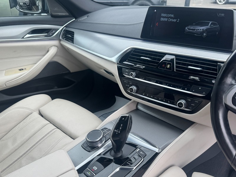 BMW 5 Series Saloon 2.0 530E M Sport Iperformance Saloon 2018 Black #31