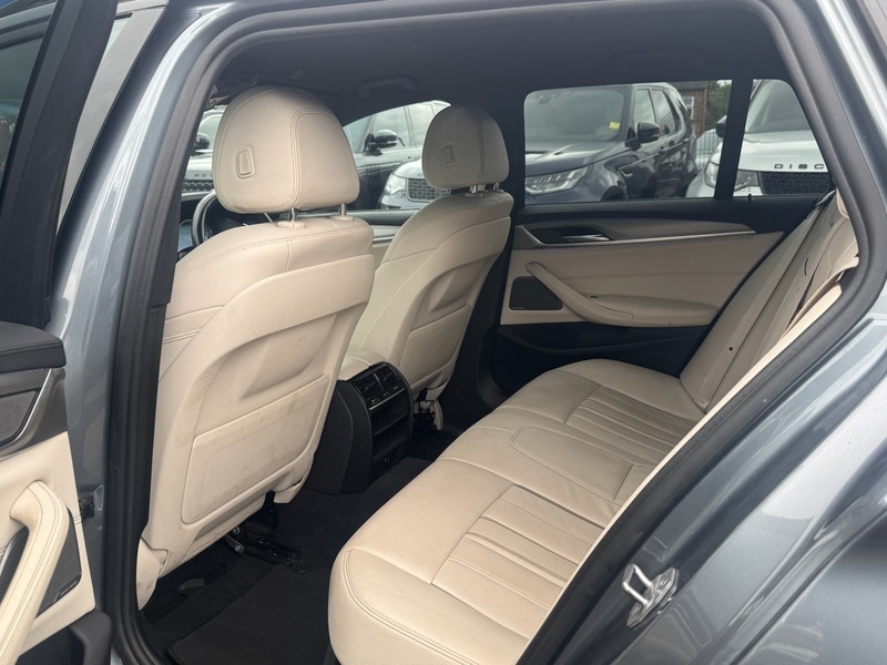 BMW 5 Series Saloon 2.0 530E M Sport Iperformance Saloon 2018 Black #55
