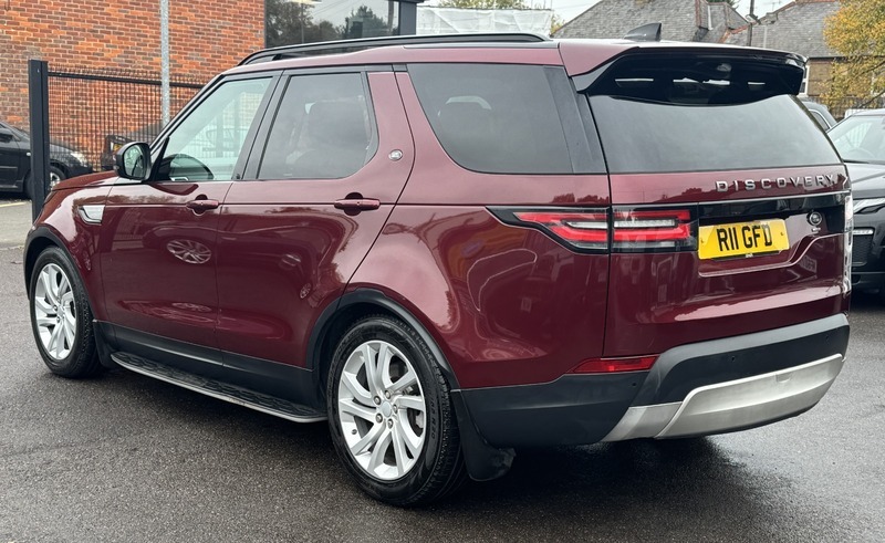 Land Rover Discovery 2.0 Sd4 Hse Suv Red #3