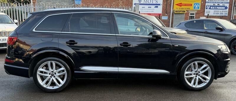 Audi Q7 3.0 Tdi V6 50 S Line Tiptronic Quattro Euro 6 Ss Black #6