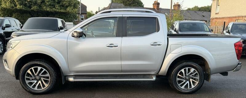 Nissan Navara 2.3 Dci Tekna 4Wd Euro 6 Silver #2