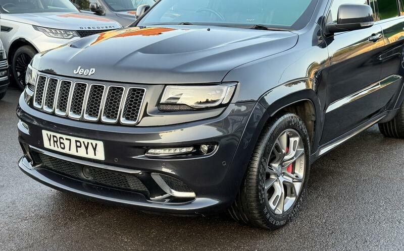 Jeep Grand Cherokee 3.0 Crd Summit Red #10