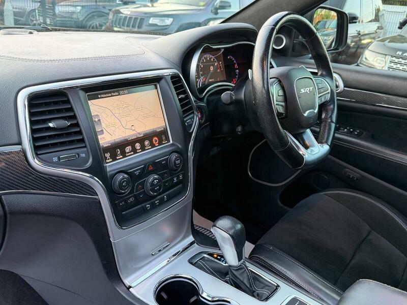 Jeep Grand Cherokee 3.0 Crd Summit Red #36