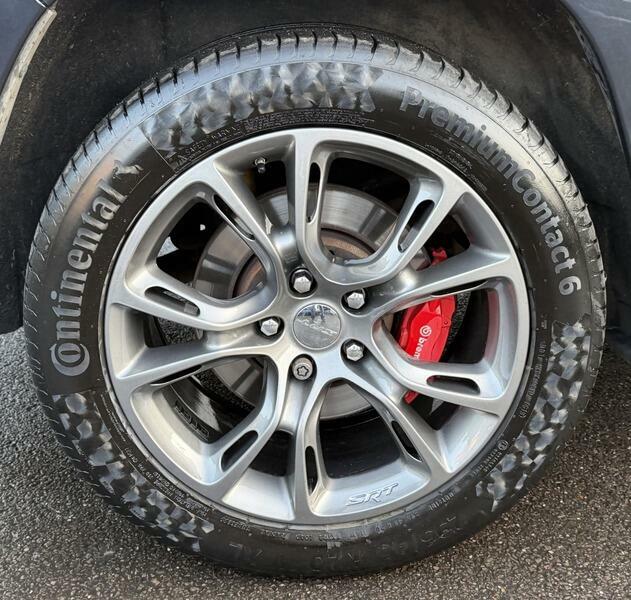 Jeep Grand Cherokee 3.0 Crd Summit Red #25