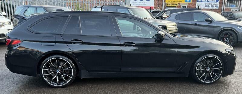 BMW 5 Series 3.0 530D Mht Se Touring Steptronic Xdrive Euro 6 Black #6