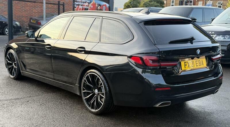 BMW 5 Series 3.0 530D Mht Se Touring Steptronic Xdrive Euro 6 Black #3