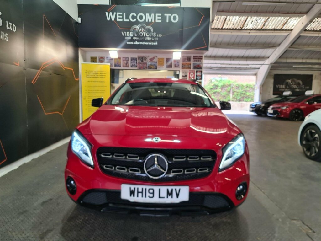 Mercedes-Benz GLA Class 1.6 Gla180 Urban Edition 7G-dct Euro 6 Ss Red #2