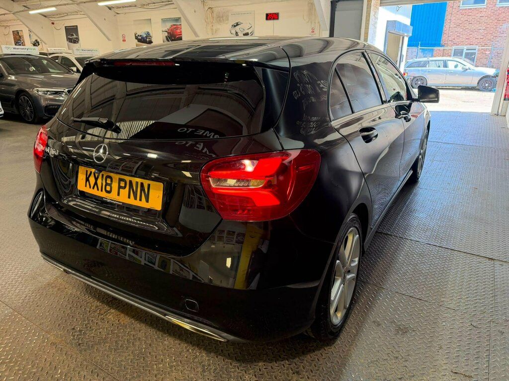 Mercedes-Benz A Class 1.6 A160 Sport Edition Euro 6 Ss Black #4