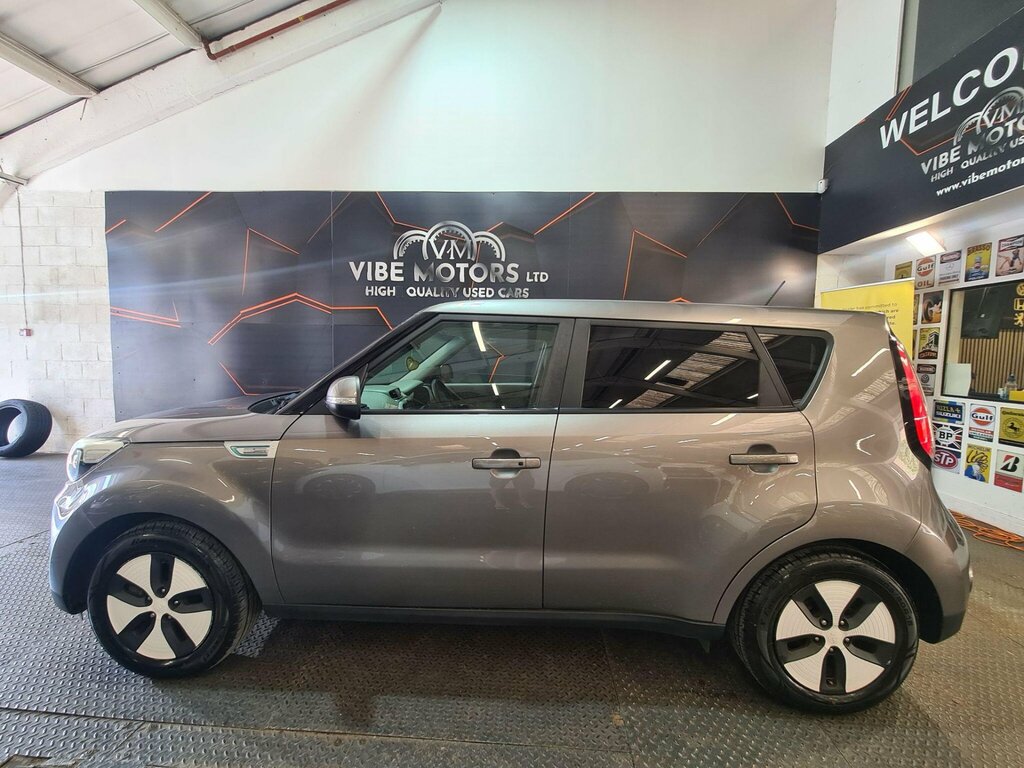 Kia Soul 30Kwh Ev Silver #4