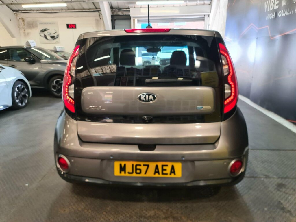 Kia Soul 30Kwh Ev Silver #6