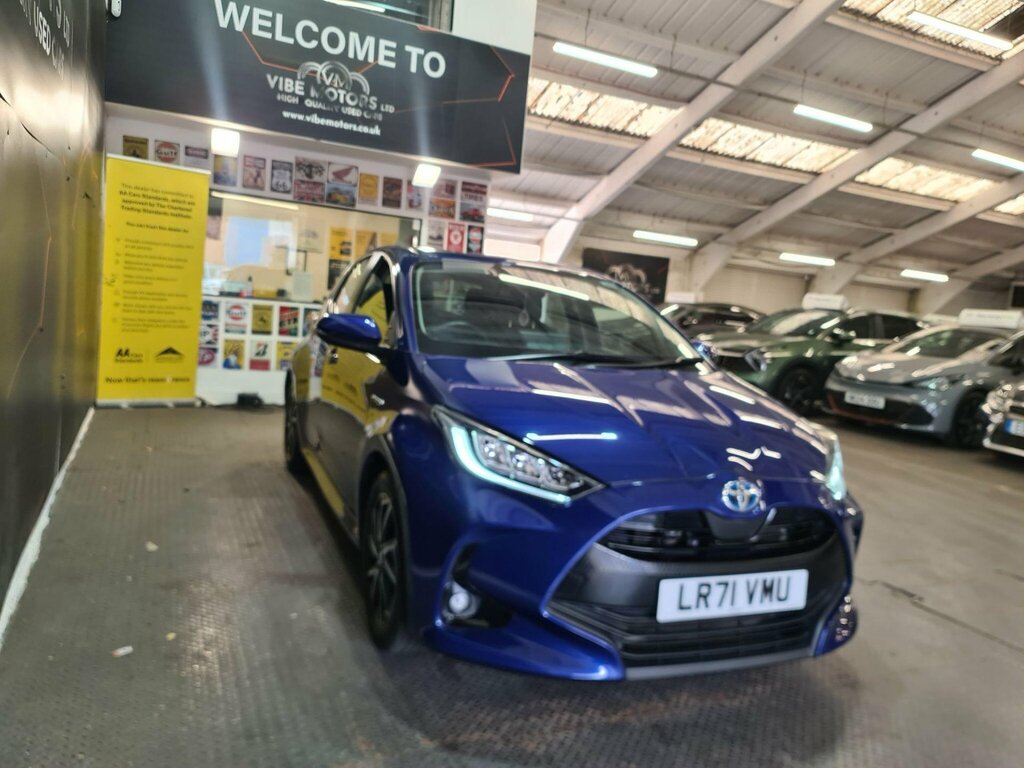 Toyota Yaris 1.5 Vvt-h Design E-cvt Euro 6 Ss LR71VMU Blue #3