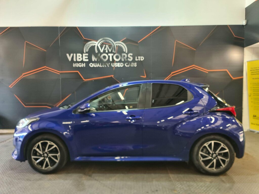Toyota Yaris 1.5 Vvt-h Design E-cvt Euro 6 Ss LR71VMU Blue #4