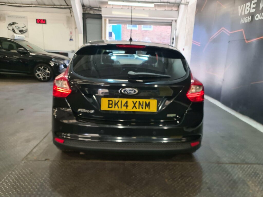 Ford Focus 1.0T Ecoboost Titanium Navigator Euro 5 Ss Black #6