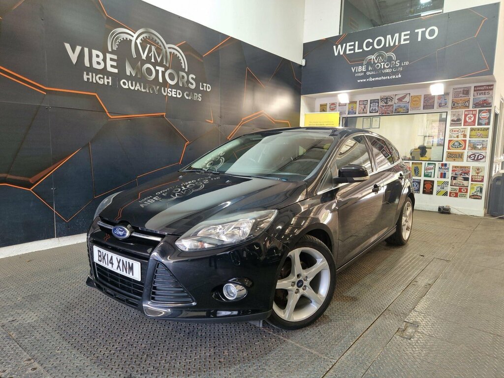 Ford Focus 1.0T Ecoboost Titanium Navigator Euro 5 Ss BK14XNM Black