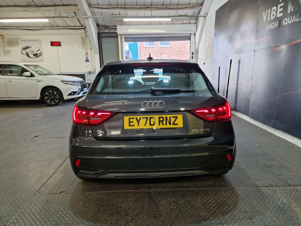 Audi A1 1.0 Tfsi 25 Sport Sportback S Tronic Euro 6 Ss EY70RNZ Grey #5